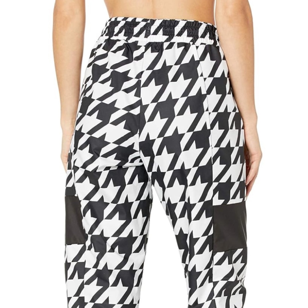 NEW PUMA Stylish Black and White Houndstooth Athletic Windbreaker Joggers - Picture 7 of 16